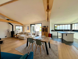 Vente
Maison de charme avec piscine – Sainte-Marie-de-Ré