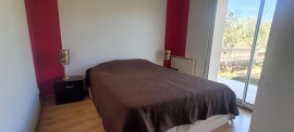 Vente
Maison de charme en pierre, 4 chambres, piscine.