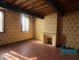 
                                                                                        Vente
                                                                                         Maison de famille à rénover au coeur de Pompignan