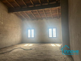 
                                                                                        Vente
                                                                                         Maison de famille à rénover au coeur de Pompignan