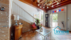 
                                                                                        Vente
                                                                                         Maison de maître au coeur de Verdun sur Garonne