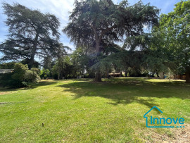 
                                                                                        Vente
                                                                                         Maison de maître au coeur de Verdun sur Garonne