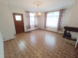 
                                                                                        Vente
                                                                                         Maison de maître, plain-pied, 5 chambres