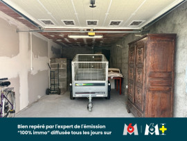 
                                                                                        Vente
                                                                                         Maison de plain-pied à Ragon - avec garage - non mitoyenne - dépendance - grand jardin et véranda.