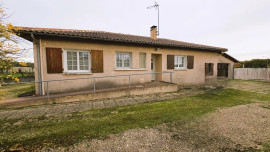 
                                                                                        Vente
                                                                                         Maison de plain-pied avec grand terrain