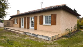 
                                                                                        Vente
                                                                                         Maison de plain-pied avec grand terrain