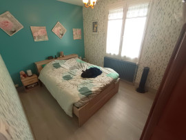 
                                                                                        Vente
                                                                                         Maison de plain pied et sous sol complet