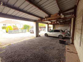 
                                                                                        Vente
                                                                                         Maison de plain pied et sous sol complet