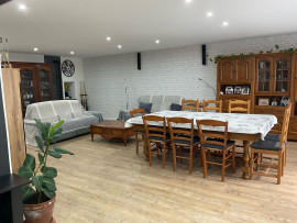 Vente
Maison de village - 162m ²