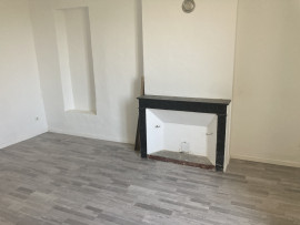 
                                                                                        Vente
                                                                                         maison de village avec terrasse de 50m²