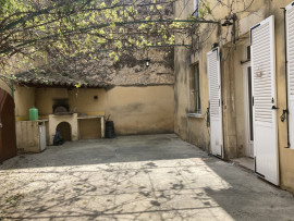 
                                                                                        Vente
                                                                                         maison de village avec terrasse de 50m²