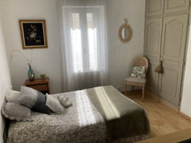 
                                                                                        Vente
                                                                                         maison de village avec terrasse et garage