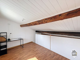 
                                                                                        Vente
                                                                                         Maison de Village de Type 4 avec garage.