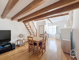 
                                                                                        Vente
                                                                                         Maison de Village de Type 4 avec garage.