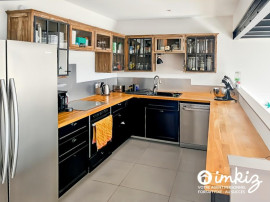 
                                                                                        Vente
                                                                                         Maison de village rénovée avec cour