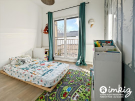 
                                                                                        Vente
                                                                                         Maison de ville 6 pièces