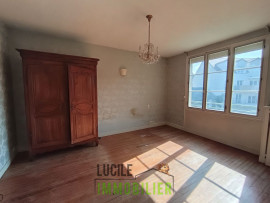 
                                                                                        Vente
                                                                                         Maison de ville 7 pièces 154,72m²