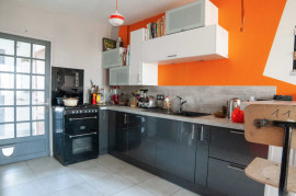 
                                                                                        Vente
                                                                                         Maison de ville, 84m2, Le Houlme, 15 minutes Rouen