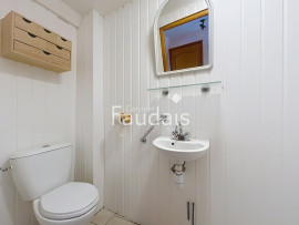 
                                                                                        Vente
                                                                                         Maison de ville avec ascenseur, garage et jardin, à vendre a