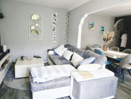 Vente
Maison de ville avec garage et jardin, Cernay