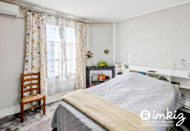 
                                                                                        Vente
                                                                                         Maison de ville avec jardin