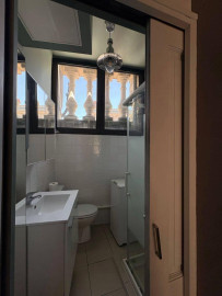 
                                                                                        Location
                                                                                         Maison de ville meublée, quartier Fondaudège