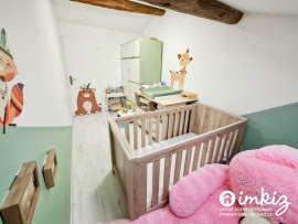 
                                                                                        Vente
                                                                                         Maison de ville pleine de charme