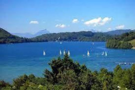 
                                                                                        Location
                                                                                         MAISON DE VILLE PROXIMITE DE TT COMMERCE ET DU LAC