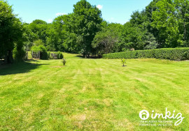 
                                                                                        Vente
                                                                                         Maison du XVIIIe + loft - Vue Pyrénées