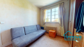 
                                                                                        Vente
                                                                                         Maison familiale - 10 min HOUDAN - Proche ANET