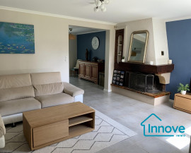 
                                                                                        Location
                                                                                         Maison familiale 104 m² , Guyancourt, Hameau de Chanteuil