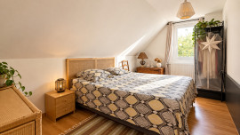 
                                                                                        Vente
                                                                                         Maison familiale 135m² avec garage et jardin