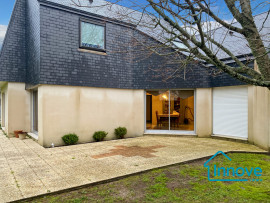 
                                                                                        Vente
                                                                                         MAISON FAMILIALE- 172 m²_ 5 chambres- 100 m de la mer