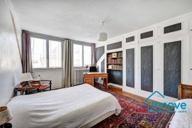 Vente
MAISON FAMILIALE - 203 m²-7 chambres