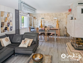 
                                                                                        Vente
                                                                                         Maison familiale 224 m² avec piscine chauffée