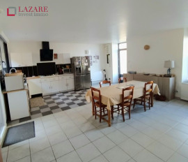 
                                                                                        Vente
                                                                                         Maison familiale 3/4 chambres 168m²