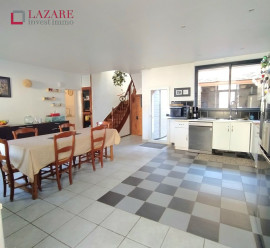 
                                                                                        Vente
                                                                                         Maison familiale 3/4 chambres 168m²