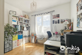 
                                                                                        Vente
                                                                                         Maison familiale 4/5 Ch au calme - Castelginest