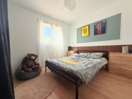 
                                                                                        Vente
                                                                                         Maison familiale 4 CHAMBRES et un bureau avec appartement T2 indépendant, véranda et grand jardin – Saint-Pierre-d’Eyraud