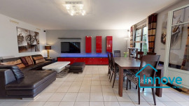 
                                                                                        Vente
                                                                                         Maison familiale 5 pièces avec jardin, double box - Le Chesnay-