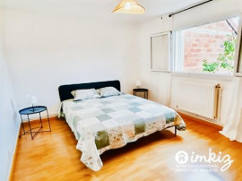 Vente
Maison familiale 6 pièces, 3 stationnements