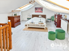 
                                                                                        Vente
                                                                                         Maison familiale 6 pièces avec piscine et garage