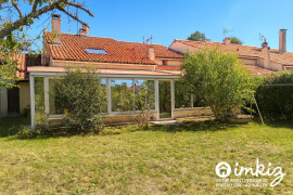 
                                                                                        Vente
                                                                                         Maison familiale 6 pièces Calme absolu en impasse