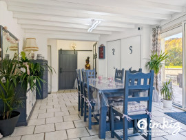 
                                                                                        Vente
                                                                                         Maison familiale 6 pièces  de 177 m²
