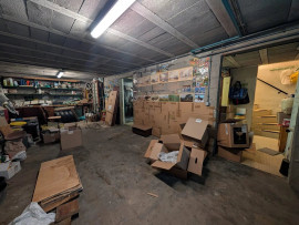 
                                                                                        Vente
                                                                                         Maison familiale à Ormesson avec jardin et fort potentiel