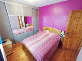 
                                                                                        Vente
                                                                                         Maison familiale avec 5 chambres