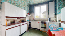 
                                                                                        Vente
                                                                                         Maison Familiale avec dépendance - Le Chesnay