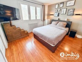 
                                                                                        Vente
                                                                                         Maison familiale avec jardin