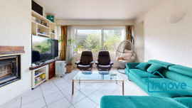 
                                                                                        Vente
                                                                                         Maison familiale avec jardin