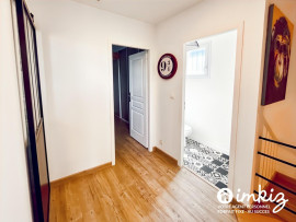 
                                                                                        Vente
                                                                                         Maison familiale avec piscine – 25 min de Bordeaux